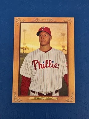 2013 Topps Turkey Red #13 Roy Halladay Philadelphia Phillies BASEBALL Card 8G - Image 1 of 2