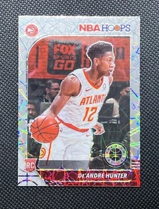 2019-20 10692D NBA Hoops SILVER LAZER PRIZM De'Andre Hunter Rookie Atlanta Hawks - Picture 1 of 2