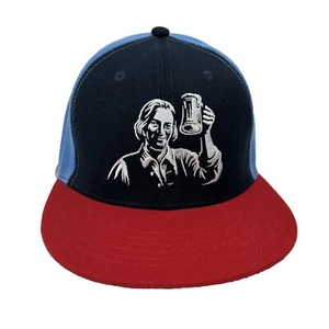 NUOVO! Cappello con berretto rosso blu Samuel Adams birra USA Cheers OSFA - Foto 1 di 5