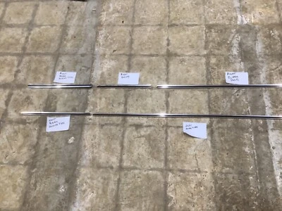 Ford Econoline E150 E250 1975-1991 furgoneta carrocería inferior moldura lateral juego de 8 piezas apagado 89 Foto 1 de 4