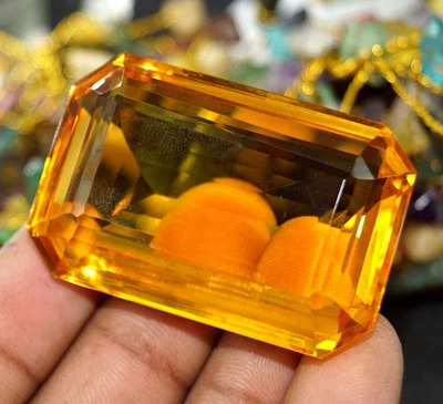 450 Karat Brasilianischer Agl Zertifiziert Natur Glänzend Citrin Smaragd Schliff - Bild 1 von 4