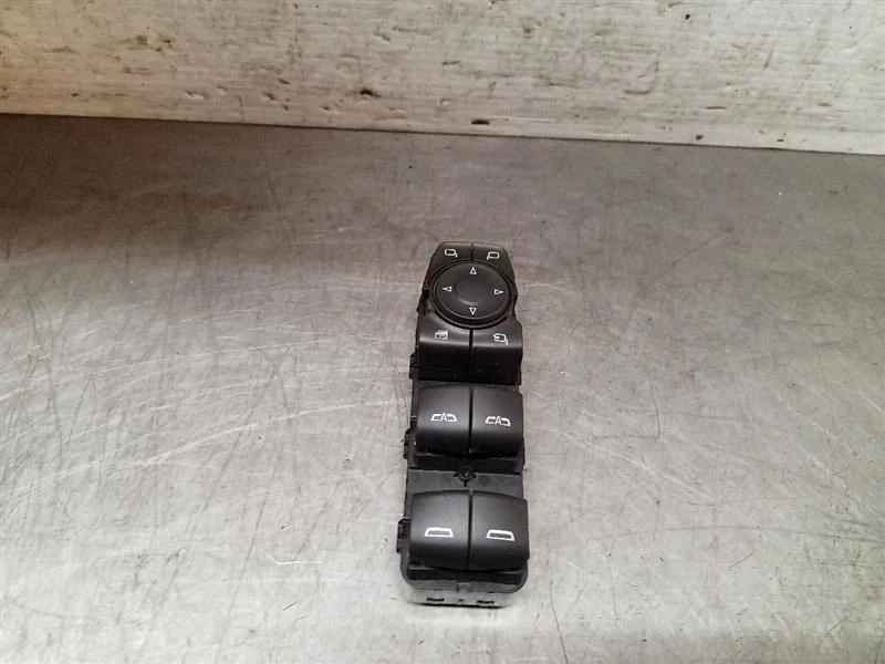 Driver Front Door Master Window Switch from 2023 GMC ACADIA 9777718 - Imagem 1 de 4