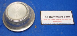 vintage 70s 80s OLDSMOBILE OLDS CUTLASS CENTER CAP ----- full wheel cover - Picture 1 of 3