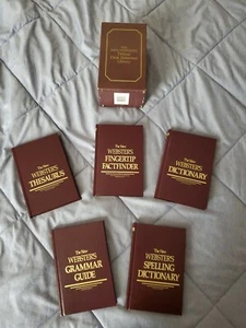 The New Webster's Deluxe Desk Reference Library 5 Books With Slipcover - Imagen 1 de 5