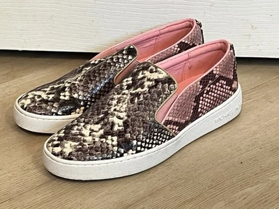 Michael Kors Mujer 7.5 Rosa Piel de Serpiente Estilo Deslizable Planos Estampado Animal Foto 1 de 4
