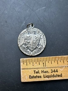 Genuine Antique World War I Medal Pendant Do Right & Fear No Man Silver Finish - Picture 1 of 5