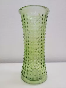 1 LIME GREEN DPS ARIEL DECORATIVE VASE HOBNAIL 9.75 INCHES - Picture 1 of 10