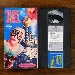 Tank Girl (1995) - VHS Action Comic Book - GREAT CONDITION - Picture 1 of 8