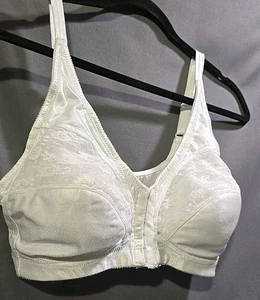 Sujetador de bolsillo de mastectomía 38C cierre frontal sin cables Q-T íntimo - Imagen 1 de 11