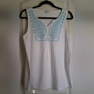 Rose & Rhyme Embroidered White and Blue Women's Linen Rayob Top Lighweight Trave - Picture 1 of 7