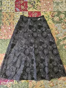 NWT Cachet Black And Silver Rose Skirt. Size 16 - Picture 1 of 6