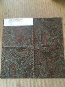 Decorative Wyngard Fabric. Paisley 4 pcs. 25x25 - Picture 1 of 8