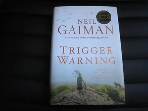 NEIL GAIMAN SIGNIERT TRIGGER WARNUNG ERSTE LIMITIERTE AUFLAGE HARDCOVER AMERIKANISCHE GÖTTER - Bild 1 von 12