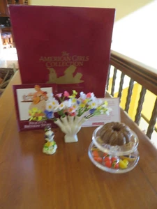 American Girl Pleasant Co Felicity Birthday Story Party dolcetti 1999 nuovo con scatola ritirato - Foto 1 di 15