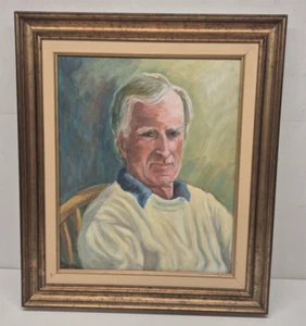 Vintage Oil On Canvas Portrait of Man Signed by Artist Framed Decorative - Picture 1 of 18