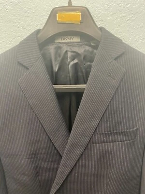 DKNY SUITE    BLAZED / COATS SPORT JACKET SIZE 42 REGULAR. - Image 1 of 4