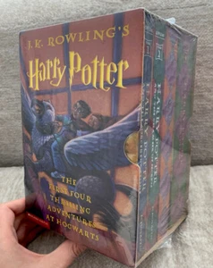 Scholastics Harry Potter 1999 Collection Set Of The First Four Books Sealed - Imagen 1 de 7
