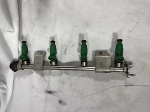 2006-2008 Hyundai Sonata 2.4L Fuel Rail & Injectors 3531025200 SHIPS FREE TESTED - Picture 1 of 5