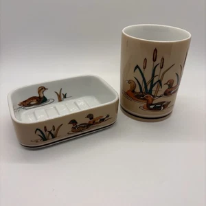 Wood Ducks Bathroom Tumbler Soap Dish Set Andre Richard Japan Vintage CHIPPED - Picture 1 of 20