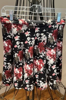 Abercrombie & Fitch Sz S Floral Wet Suit Style Fabric Skirt K-113 Foto 1 de 4
