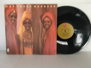 The Three Degrees - Self Titled - Phila Int'l Records (1973) 12" Vinyl LP - Picture 1 of 3