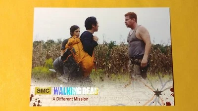 PWE . 2016 cryptozoic walking dead season 4 silver foil parallel /99 #43 93 - Image 1 of 2
