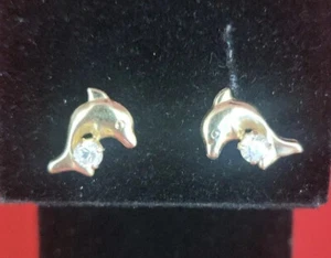 Aretes traseros con poste de delfín de oro amarillo de 14 quilates 0,4 g (Ster2075) - Imagen 1 de 5