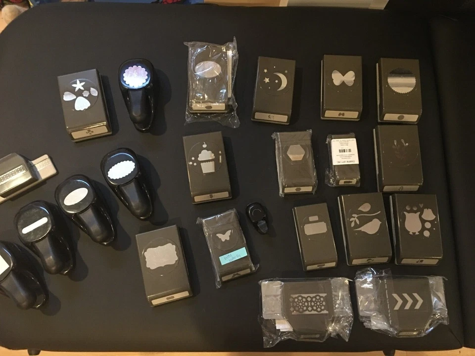 Stampin up /EK Успех Пробивает Китовый Хвост и Плоский Замок - Вы Выбираете НОВЫЕ ДОБАВЛЕННЫЕ - Изображение 1 из 1