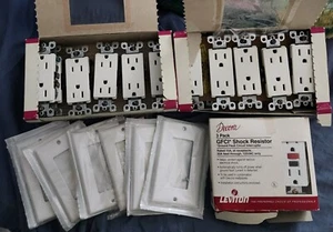 Leviton Decora Lot 5325 WMP grounding outlet 16599 GFCI Electrician Special - Picture 1 of 4