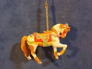 1989 LENOX CAROUSEL CHRISTMAS ORNAMENT - WHITE RED BROWN HORSE - EXCELLENT - Picture 1 of 3