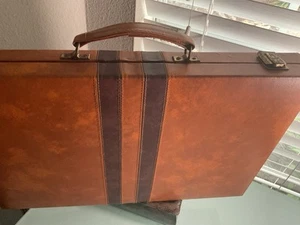Vintage Backgammon Set ~ Brown Leatherette Case Complete = 18” X 12” - Picture 1 of 13