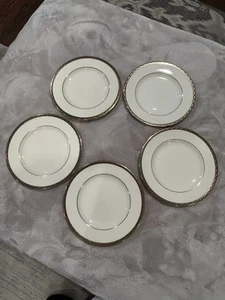 5 Minton Bone China St JAMES Bread & Butter Dishes 6 1/2” - Picture 1 of 3