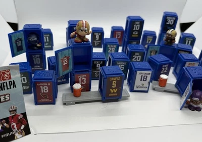 2026 NFL TeenyMates Series 14 Figure + Matching Locker - Image 1 of 4