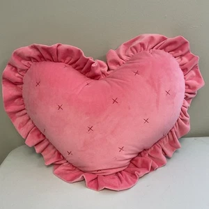Threshold Toss Pillow Heart Shape Pink 24in X 20 Reversible - Picture 1 of 5