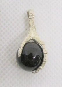 925 STERLING SILVER BLACK ONYX SPHERE BIRD EAGLE CLAW FOOT PENDANT 29X15MM ~4.5G - Picture 1 of 3