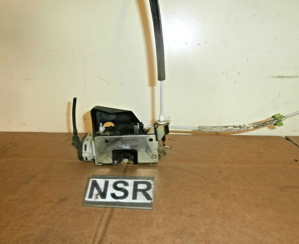 ACTUADOR MOTOR CIERRE CENTRALIZADO TRASERO LADO PASAJERO AUDI A6 AVANT ESTATE 1995 NSR Foto 1 de 1