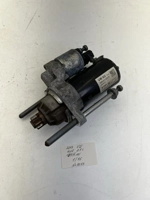 Motor de arranque Volkswagen Golf 2010-2014 OEM. Foto 1 de 4