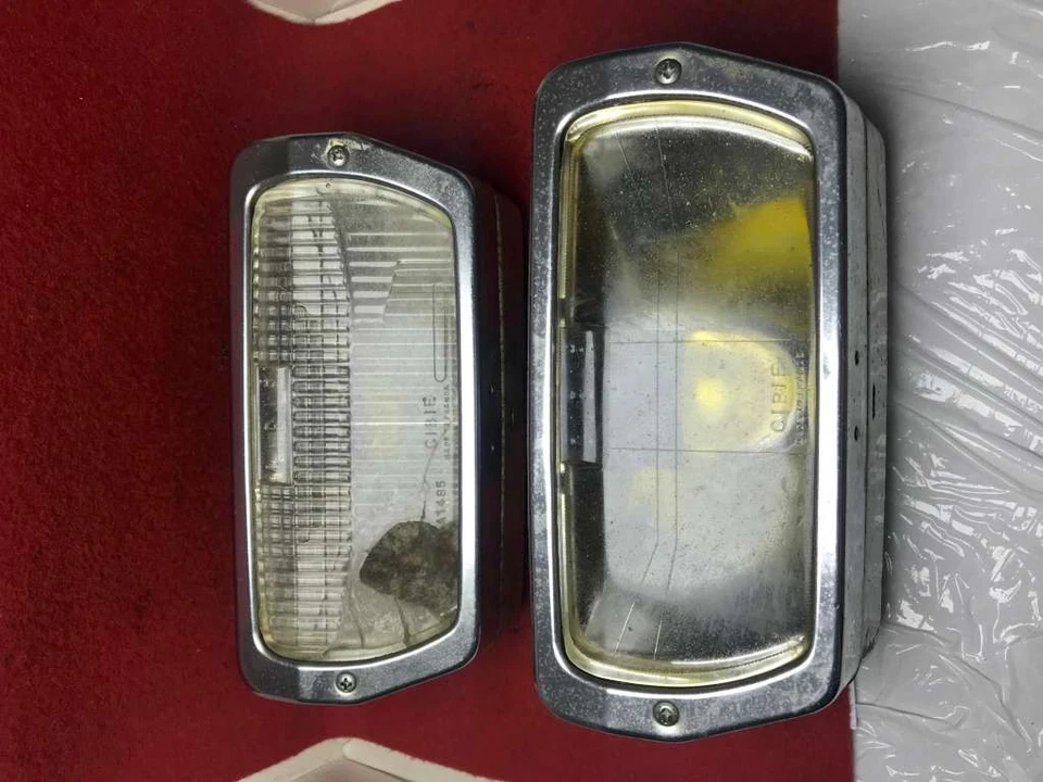 COPPIA FARI FANALI FENDINEBBIA ANTERIORI RENAULT R8 GORDINI 4CV SIMCA RALLY A... Foto 1 de 4