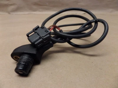 1998 BMW K1200RS REAR SPEEDOMETER DRIVE HUB UNIT / SENSOR - Image 1 of 4