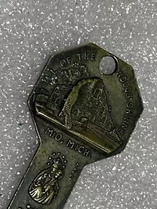 Vtg O. L. Of The Woods Shrine Mio Michigan St. Hubert Brass Key Keychain - Picture 1 of 6