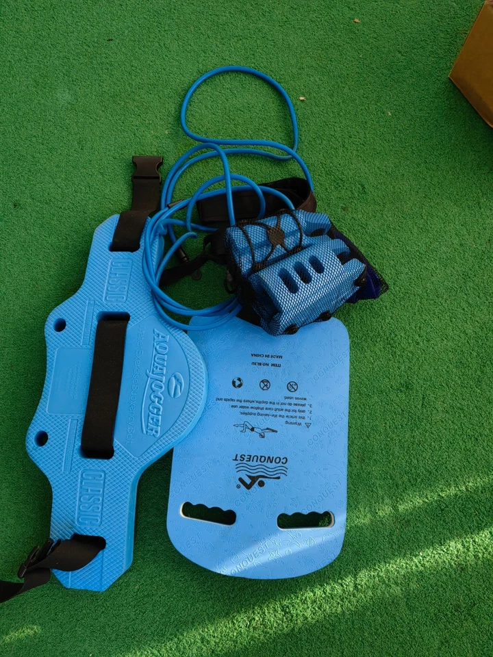 AquaJogger 浮力带 + ActiveBells + AquaHitch + RX 鞋组合 | 全新 - 盒装 — 第 1/3 张图片