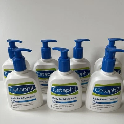 Limpiador facial diario 7 Cetaphil, elimina el exceso de aceite sin secarse, 8 oz Foto 1 de 2