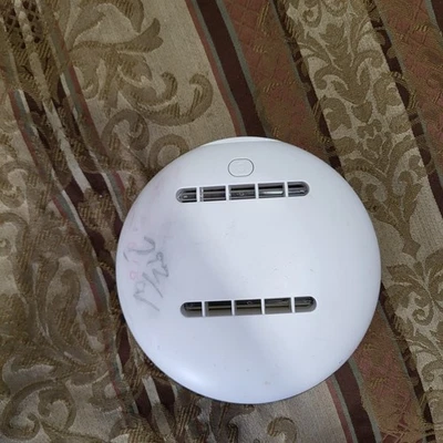 消毒 UVC 灯灭菌机器人(一个灯泡不能打开。) — 第 1/4 张图片