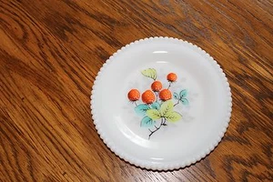 Westmoreland Beaded Edge Fruit Bread and Butter Plate STRAWBERRY 6 1/4" - Picture 1 of 3