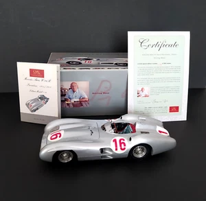 CMC MERCEDES BENZ 1954-55 W196R 1:18 MODELLINO RARO STIRLING MOSS EDIZIONE FIRMATA - Foto 1 di 23
