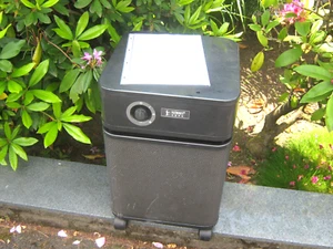 Hochleistung Luftreiniger/Luiftfiltergerat iCleen HEPA 3 Für Allergiker - Bild 1 von 6