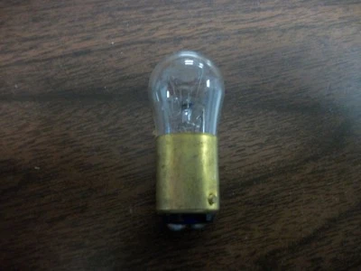 GE  6S6DC  INDICATOR LAMP - Image 1 of 2