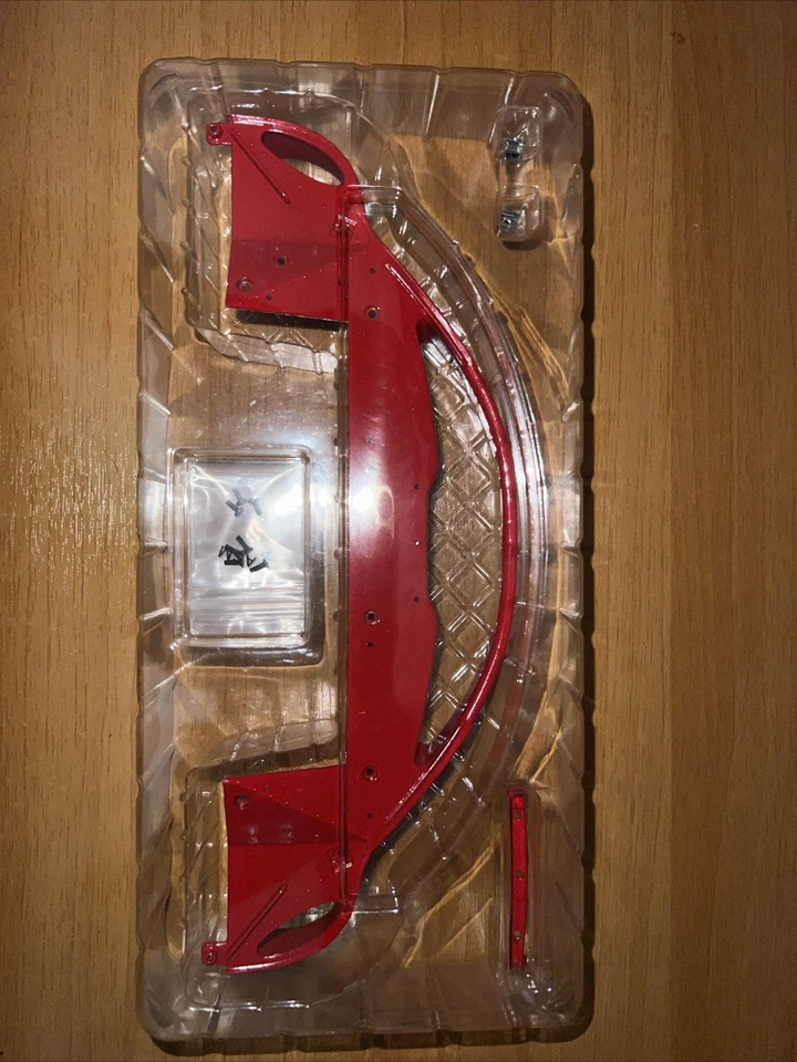 COSTRUISCI modello 1:8 FERRARI 330 P4 Centauria uscita n. 71. Senza Fascicolo - Immagine 1 di 1