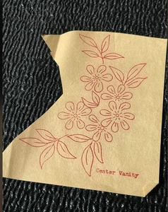 Antiguo Vintage Hierro Sobre Transferencia Flores Naturaleza Tema Floral Color Rojo - Imagen 1 de 2