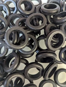 Black 20mm OPEN SUPER GROMMET Wiring Rubber Grommets Electrical Electrician X 2 - Picture 1 of 4